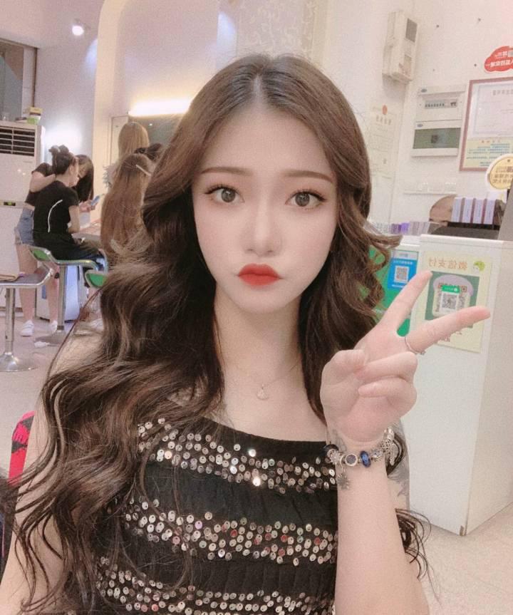 邻家女孩，春心荡漾